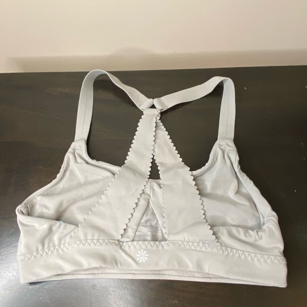 Athleta gray racer back sports bra, size small - Picture 5 of 9